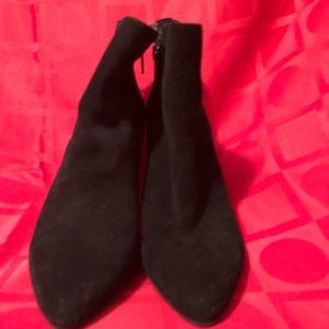 Size 6 Me Too never use brand new